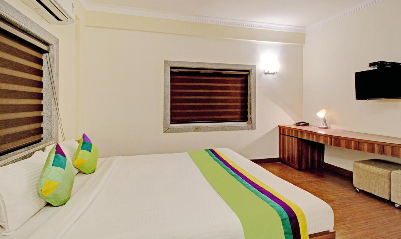 แฟ็บ โฮเต็ล เอเอสแอล Hotel โกลกาตา ภายนอก รูปภาพ